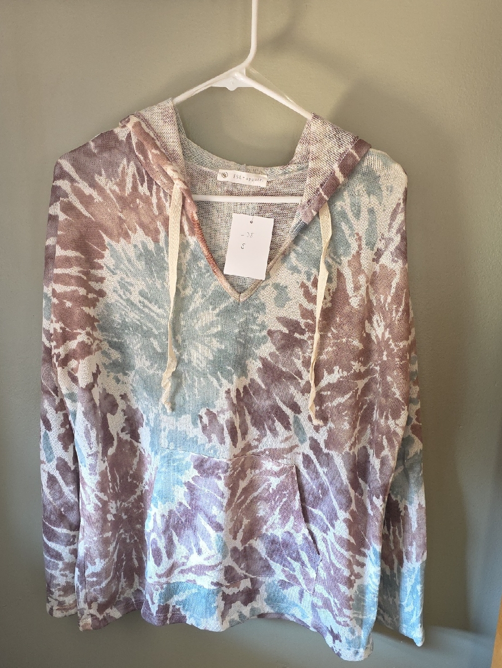 Tie-Dye Hooded Pullover Sweatshirt - Light Blue & Mauve